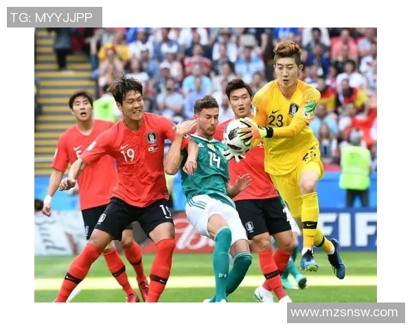 与足球巨星亲密合影 展现荣耀时刻与球场风采 与足球巨星亲密合影 展现荣耀时刻与球场风采